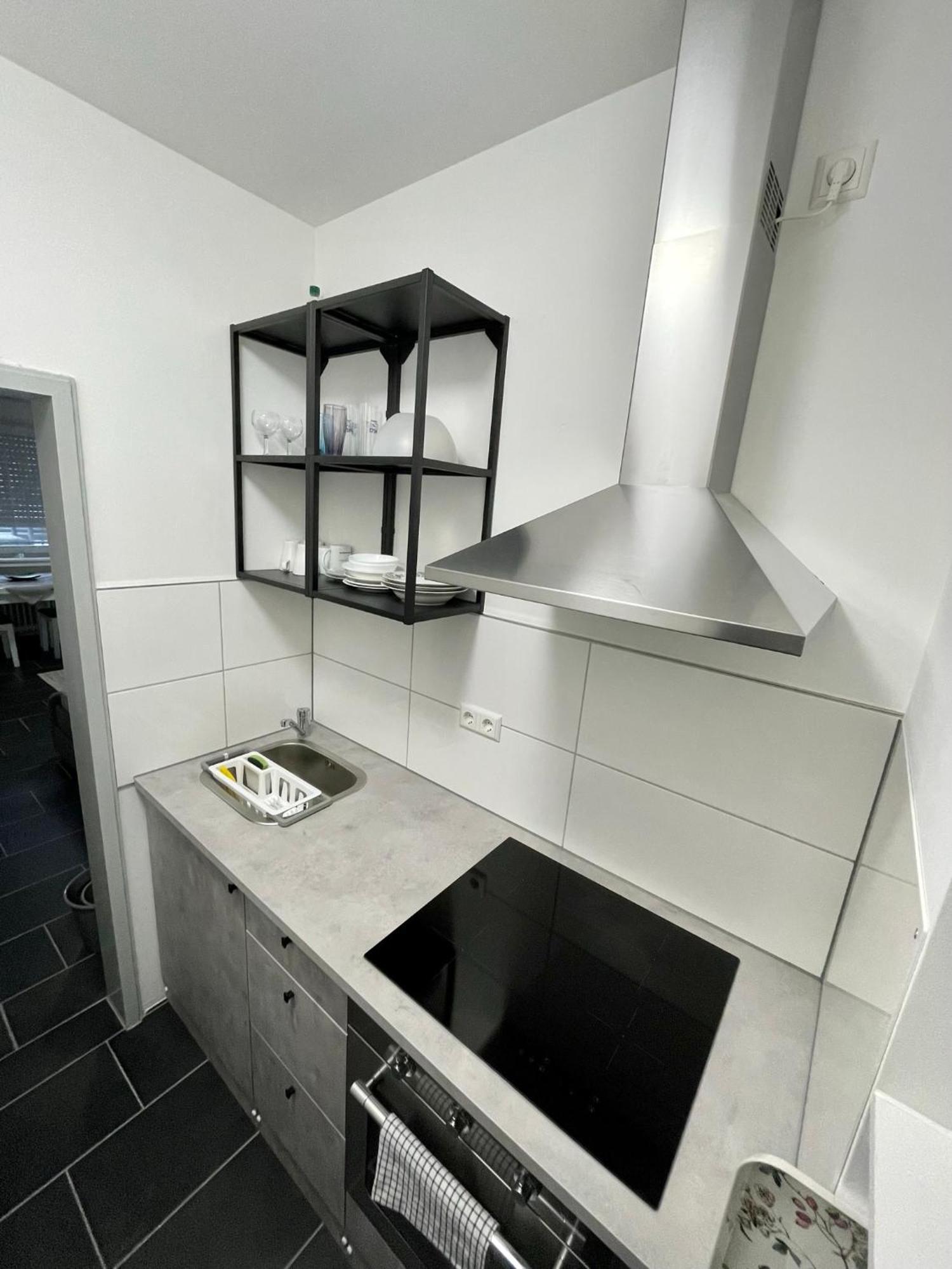 Apartamento Naehe Hauptbahnhof & Ece-Center, Smart Tv Karlsruhe Exterior foto
