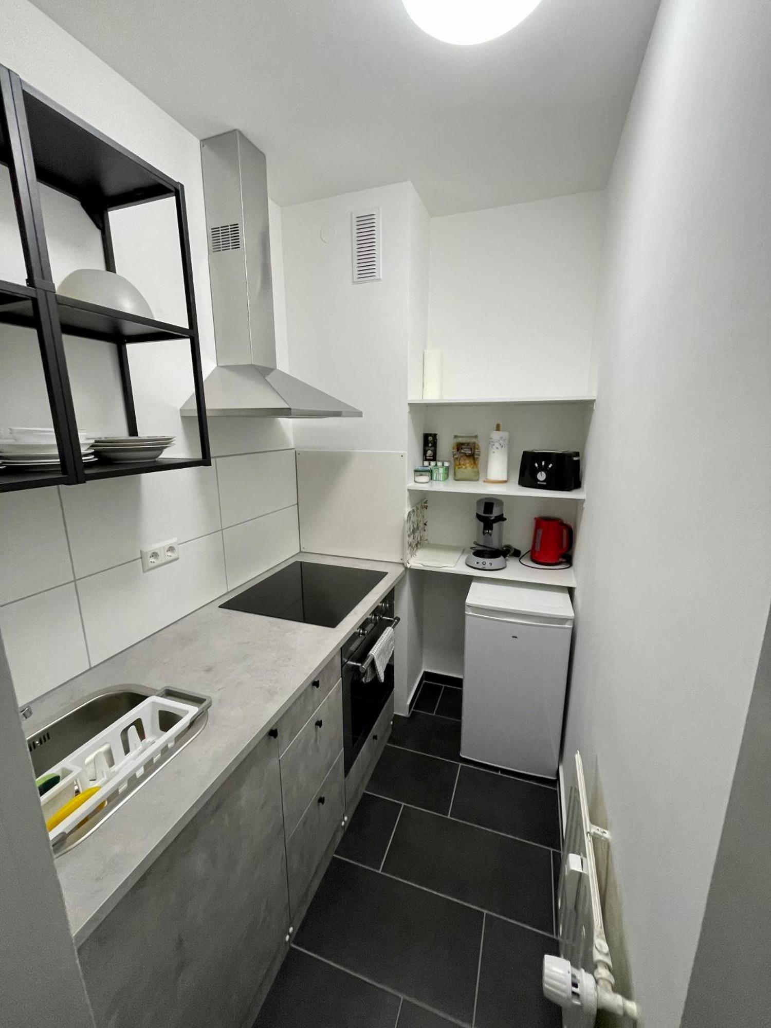 Apartamento Naehe Hauptbahnhof & Ece-Center, Smart Tv Karlsruhe Exterior foto